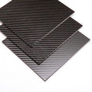 Лист карбоновый 3K Twill 2,5x500x500 ТКр-2,5-500-500 фото